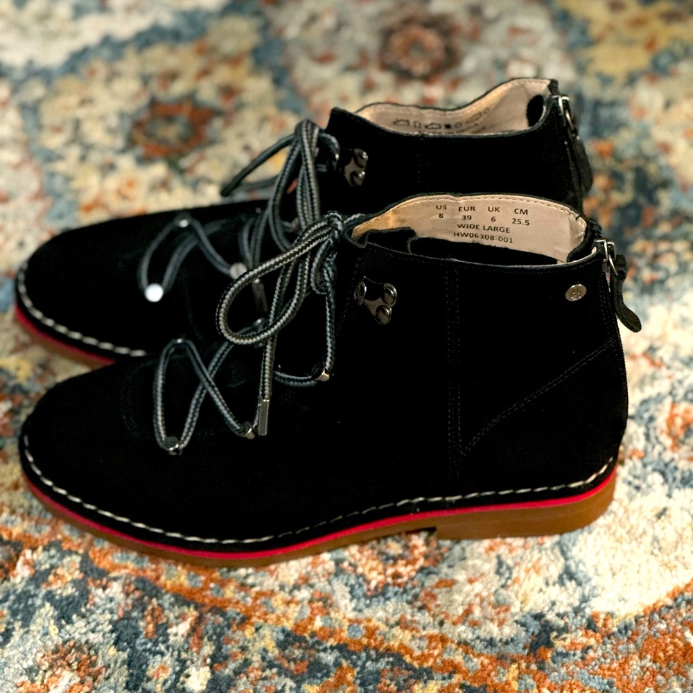 Hush Puppies Catelyn Hiker Black Suede Leather Mountaineering Ankle Boots size 8